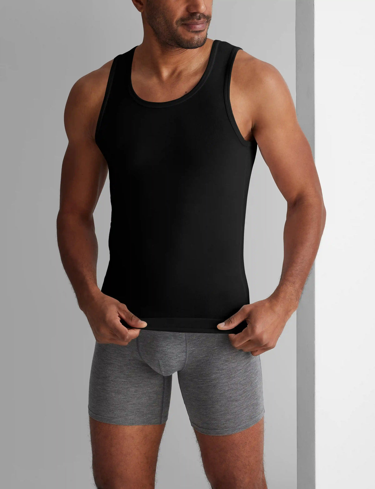 Second Skin Tank Stay-Tucked Undershirt