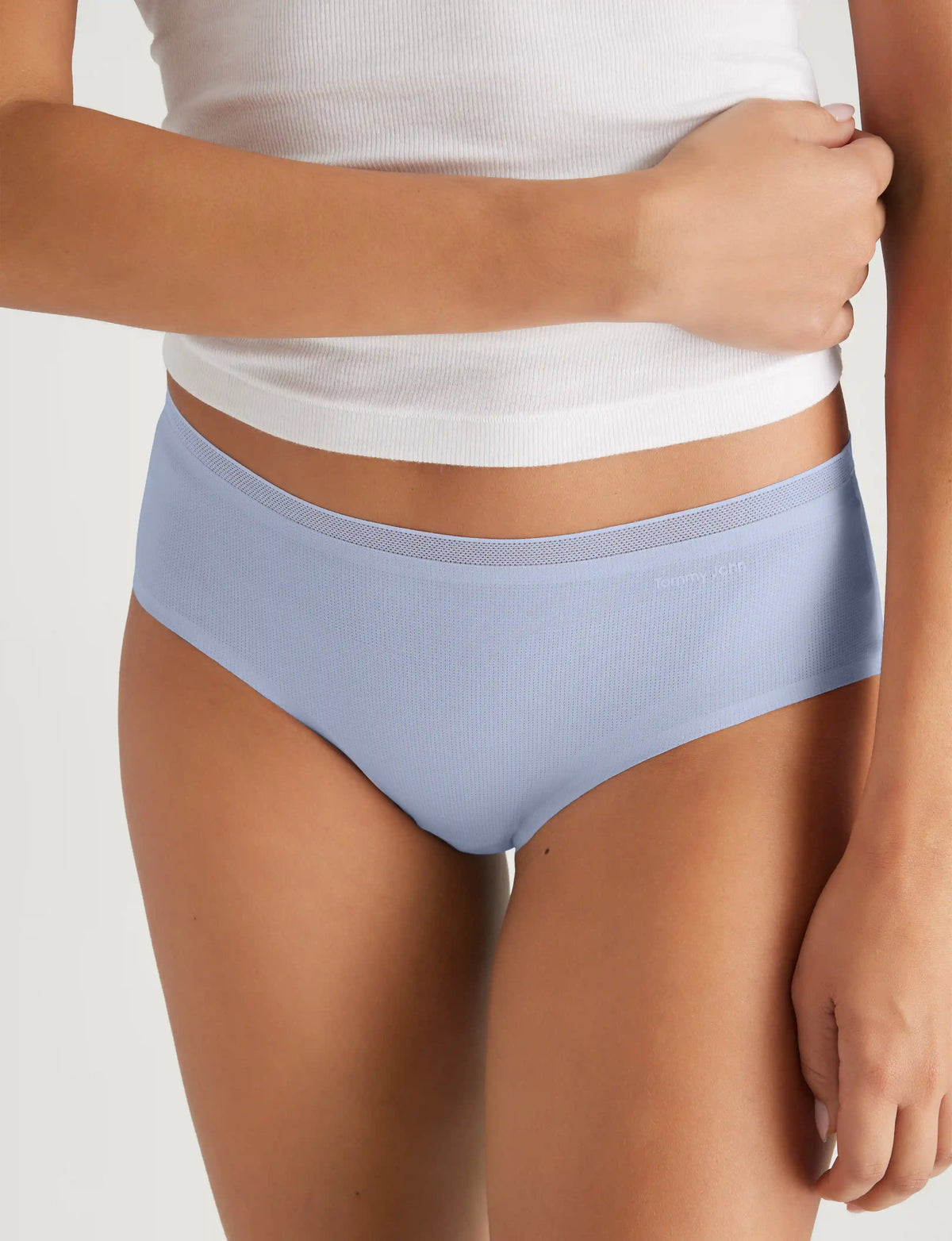 Women's Air Brief